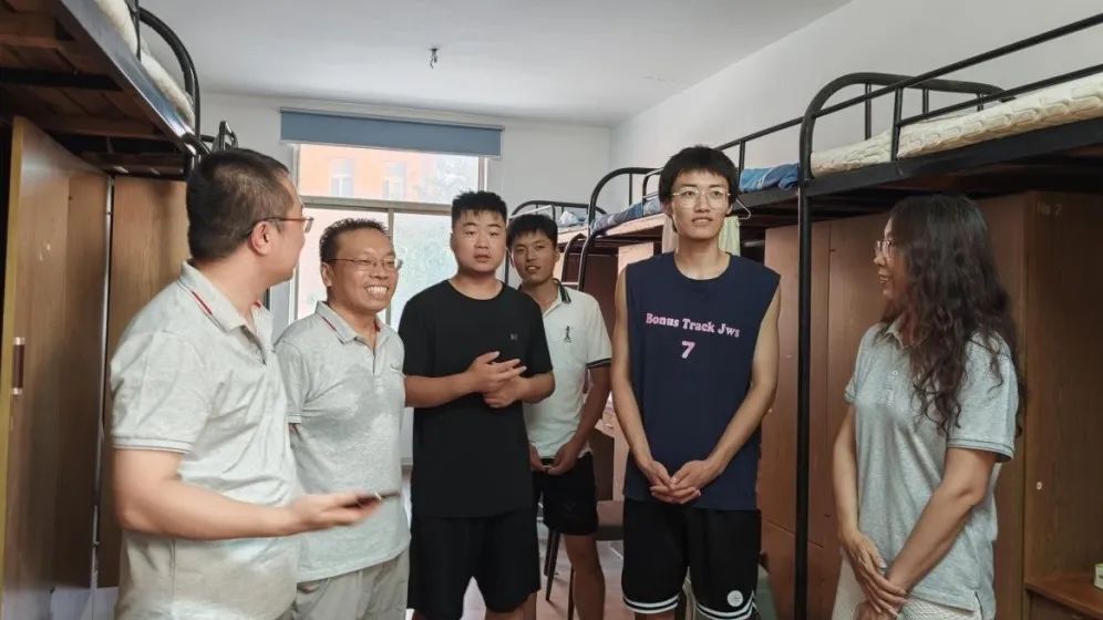 1753931003455482.jpg 5.jpg