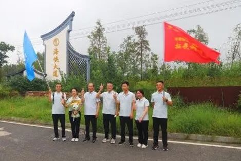 1758186160784689.jpg 6.jpg