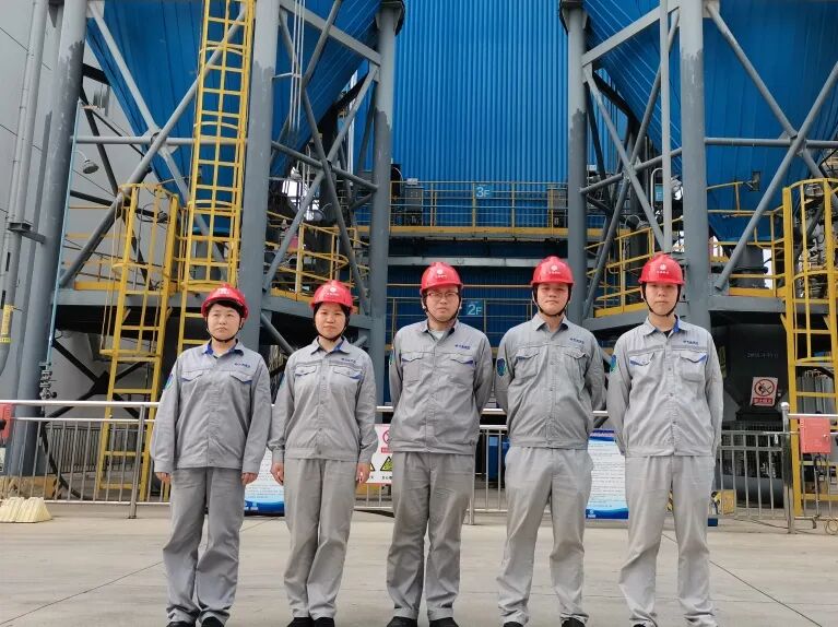 1760347528332800.jpg 2.jpg